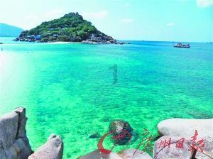 女孩巴厘岛度假