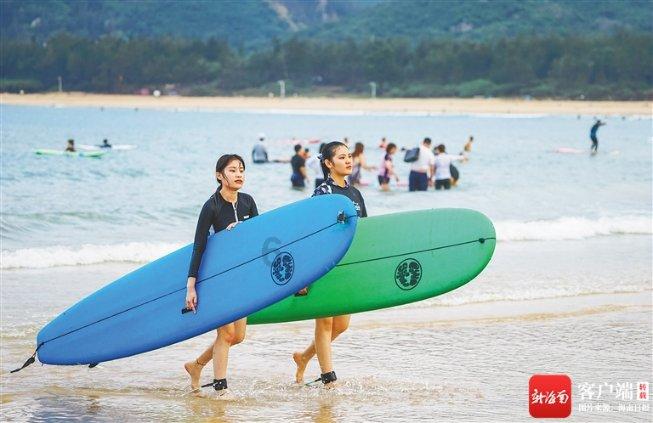 中高协第四届会员代表大会二次会议暨四次全委会在重庆召开