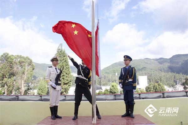 小猫钓鱼游戏龙王版有船