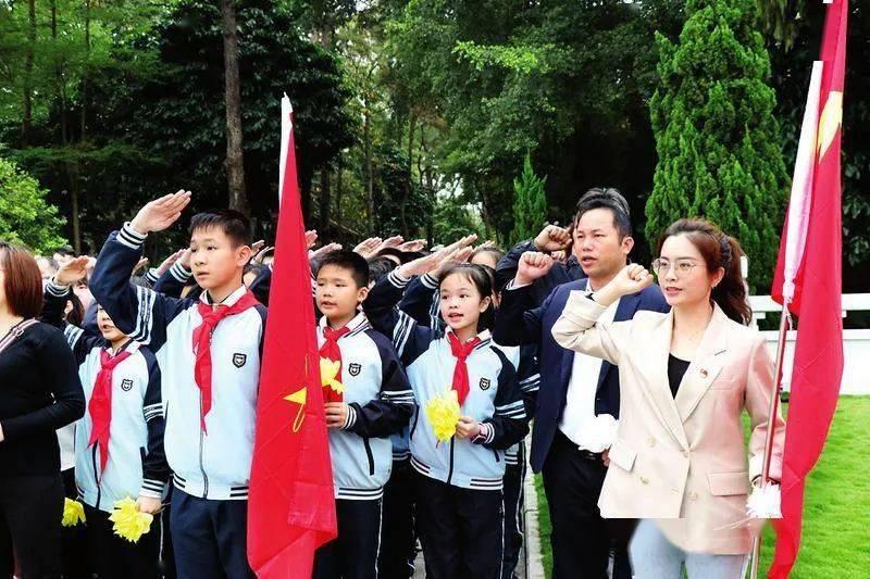 虫虫助手下载